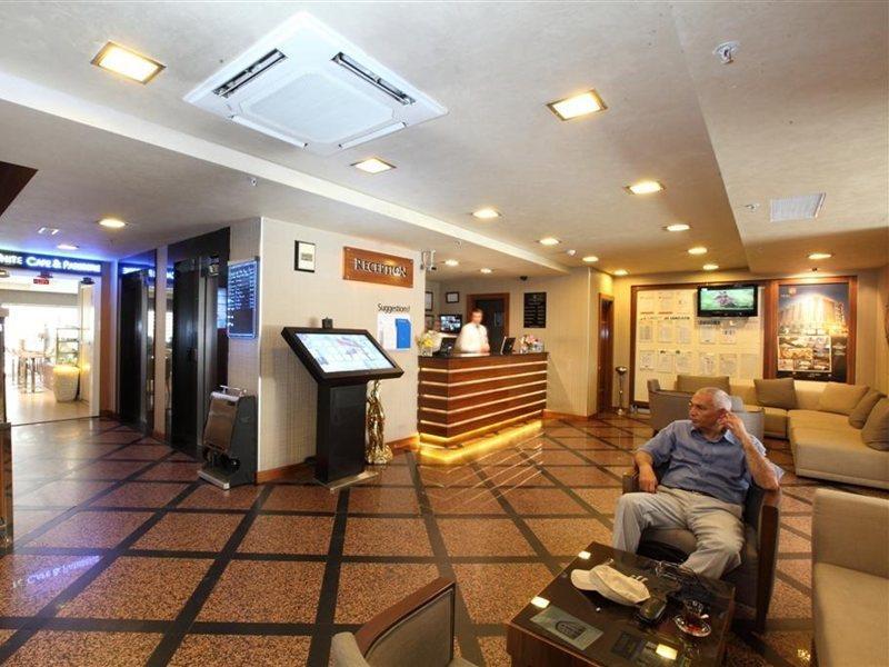 Hotel Venera 4*
